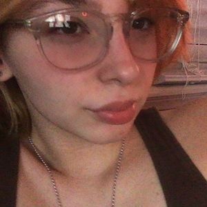 Meet your Posher, Allie